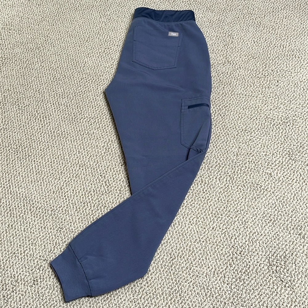 FIGS Zamora jogger scrub pants- space navy